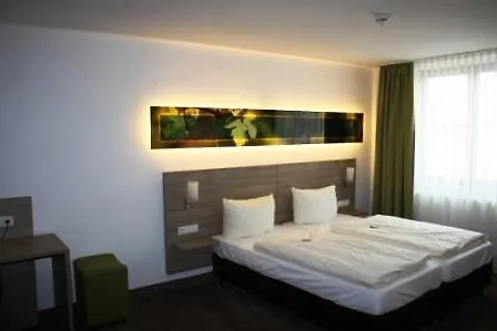 Schwarzer Adler - Garni Отель Ipsheim